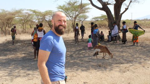 In Kenia hat Simon Fischer erlebt, wie sich Konflikte um Wasser zuspitzen können.